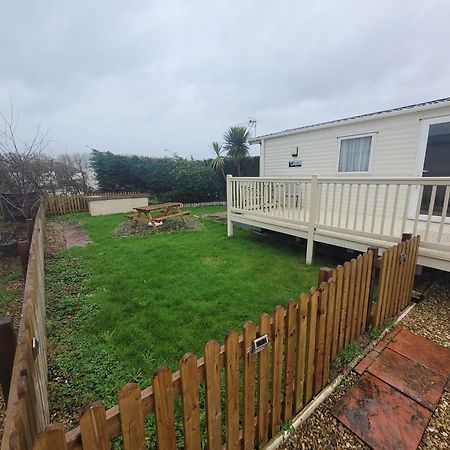 A22 Unity Beach Holiday Resort Unity Brean Sleeps 8 People 3 Bedrooms 1 Pet Stays Free Berrow Luaran gambar