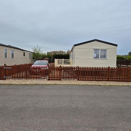 A22 Unity Beach Holiday Resort Unity Brean Sleeps 8 People 3 Bedrooms 1 Pet Stays Free Berrow Luaran gambar